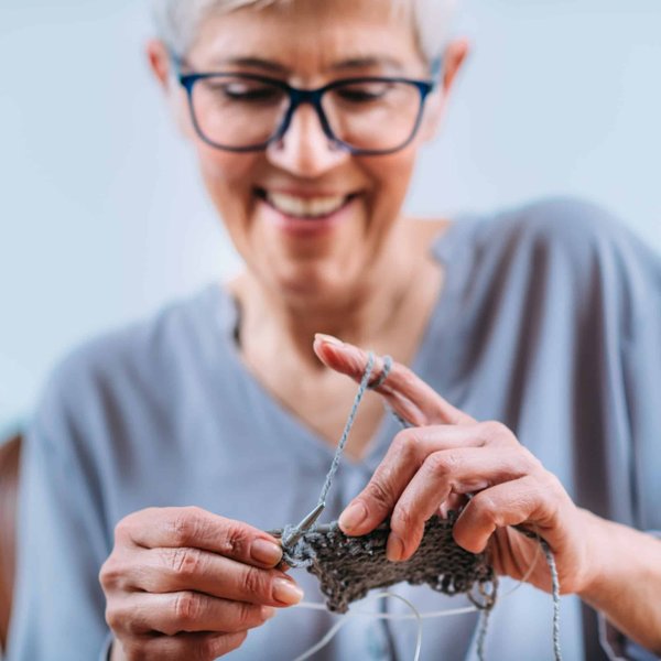 How Can Language Learning in Adulthood Enhance Cognitive Reserve?